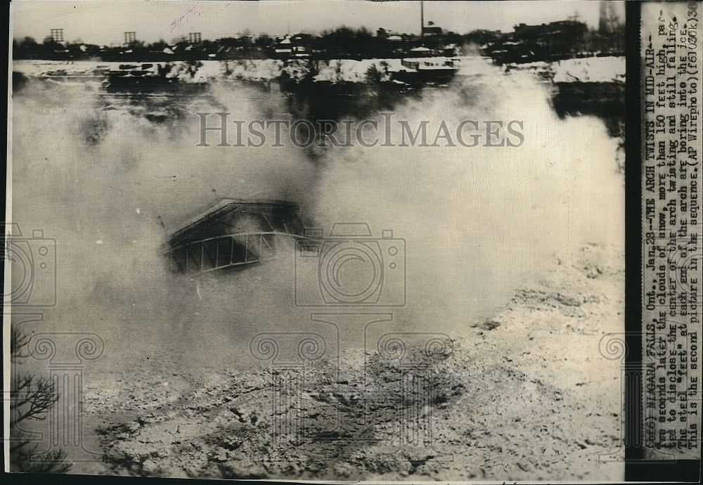 1938 Press Photo Bridge at Niagara Falls Collapsing Due to Ice - Historic Images