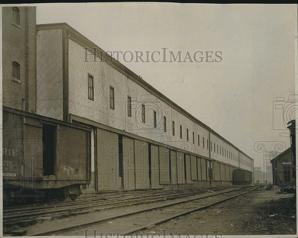 1919 Press Photo Terminal warehouse where agents seized hoarded sugar - Historic Images