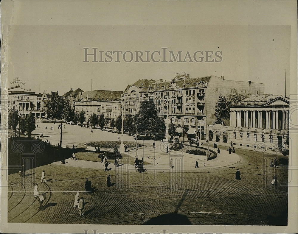 1939 Press Photo Univerisity &amp; catherdral in Poznan, Poland - Historic Images