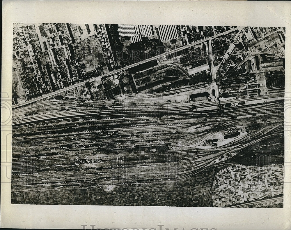 1942 Press Photo Reconnaisance shot of Rouen Marshalling Yards - Historic Images