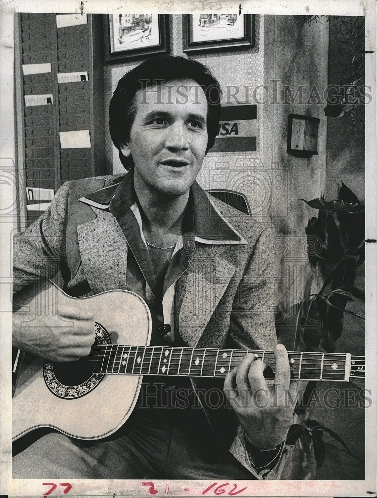 1978 Press Photo Singer Roger Miller &quot;King of the Road&quot; - Historic Images