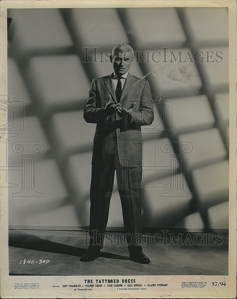 1971 Press Photo &quot;The Tattered Dress&quot; starring Jeff Chandler - Historic Images