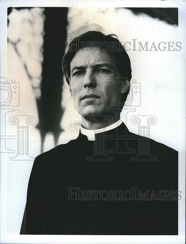 1984 Press Photo Actor Richard Chamberlain in "The Thorn Birds" - Historic Images