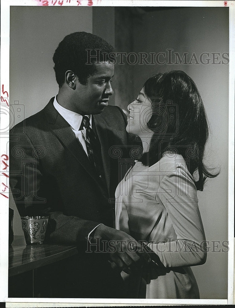 1968 Press Photo &quot;Ironside&quot; starring Don Mitchell, Janee Michelle - Historic Images