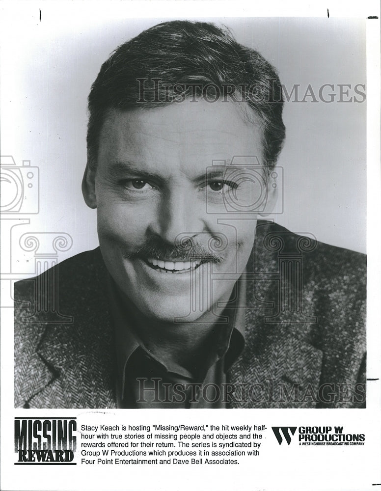 1992 Press Photo Actor Stacy Keach hosts "Missing/Reward" - Historic Images