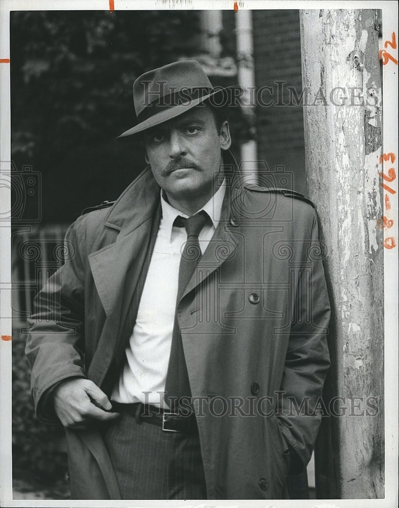 1984 Press Photo "Mickey Spillane's Mike Hammer" starring Stacy Keach - Historic Images