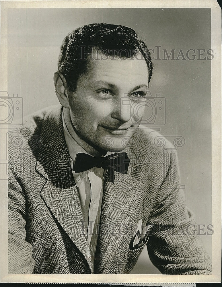 1961 Press Photo Actor Paul Tripp in "The Law and Mr. Jones" - Historic Images