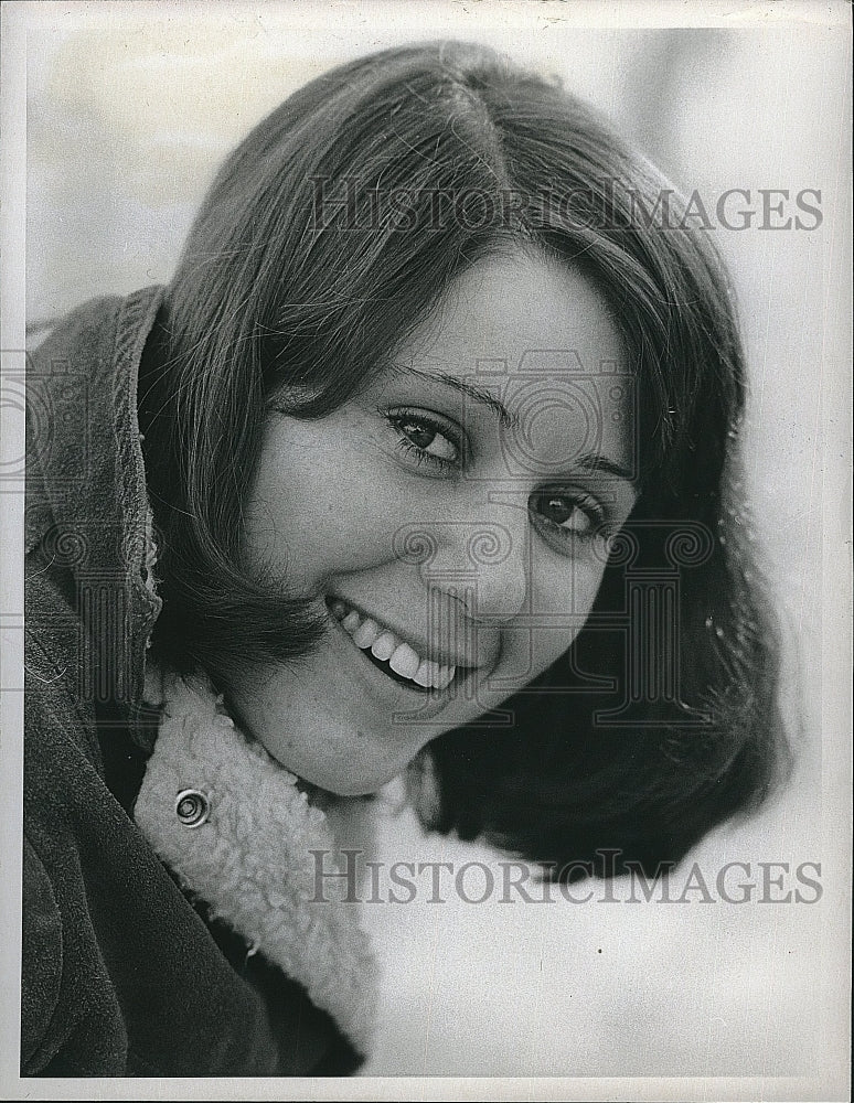 1975 Press Photo Actress Julie Kavner - Historic Images