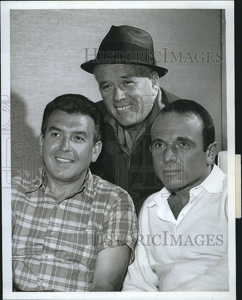 Press Photo Dennis James American TV Host Robert Quigley Merrill Heatter - Historic Images