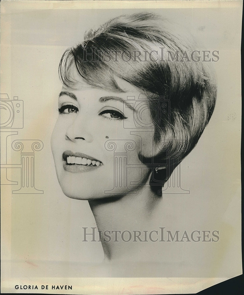 1965 Press Photo Actress, Gloria De Haven for a role - Historic Images