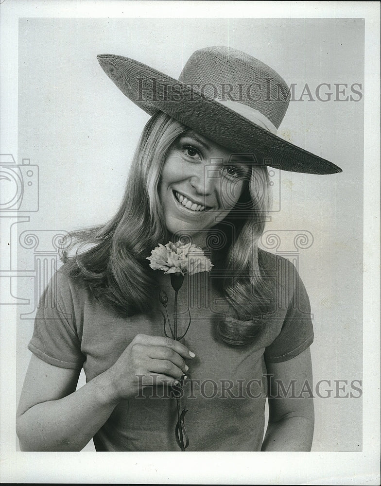 1970 Press Photo Sharon De Bord Stars In "General Hospital" - Historic Images