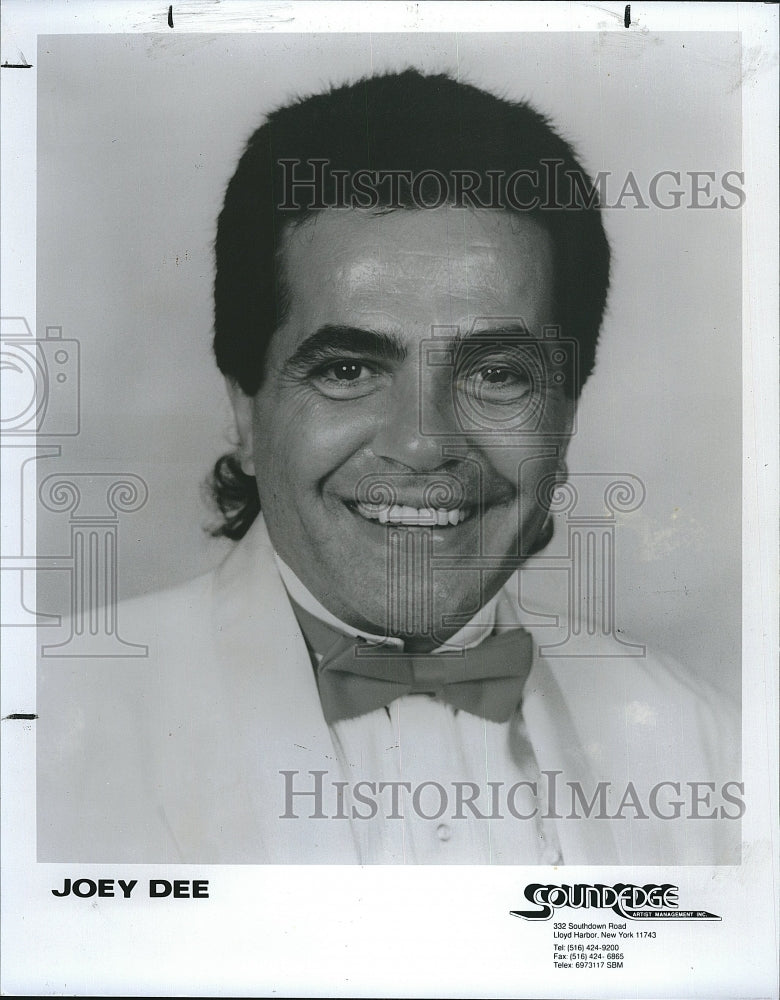 1990 Press Photo Joey Dee, Lead singer of the band &quot;Joey Dee and The Starliners&quot; - Historic Images