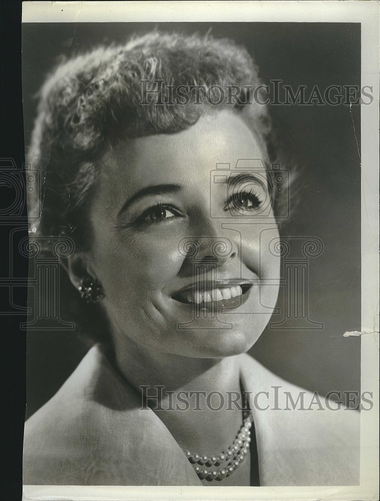 Press Photo Laraine Day, American Actress stars in &quot;From Here  to Victory&quot;. - Historic Images