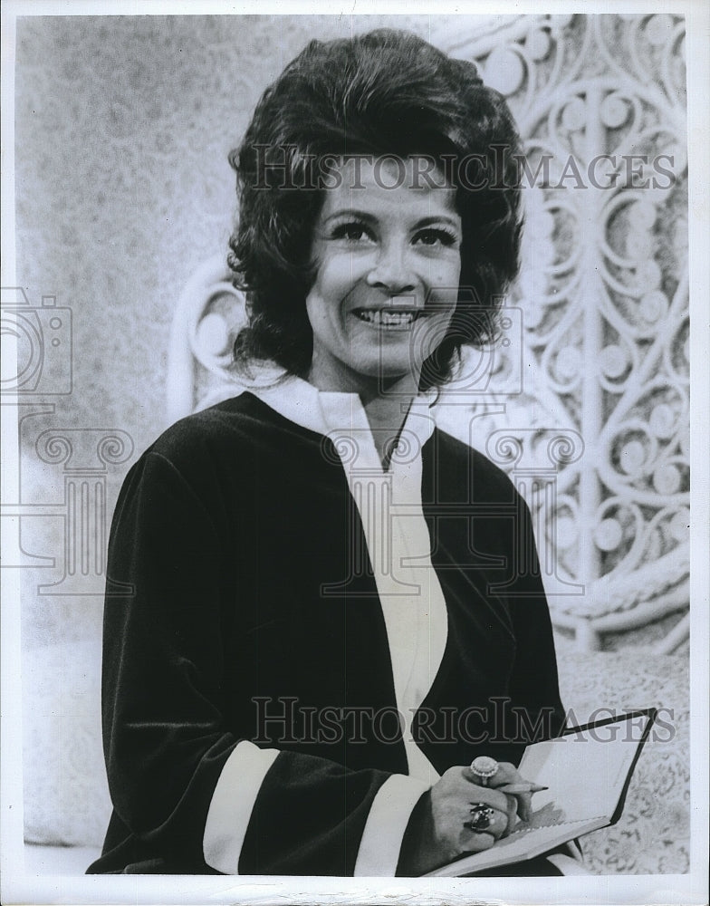 1972 Press Photo Olivia De Havilland in &quot;Wednesday Night Out &quot; - Historic Images