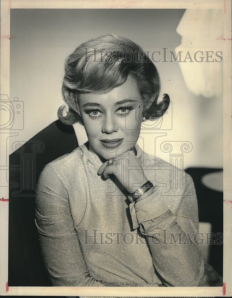 1963 Actress Glynis Johns Star In "Glynis" - Historic Images