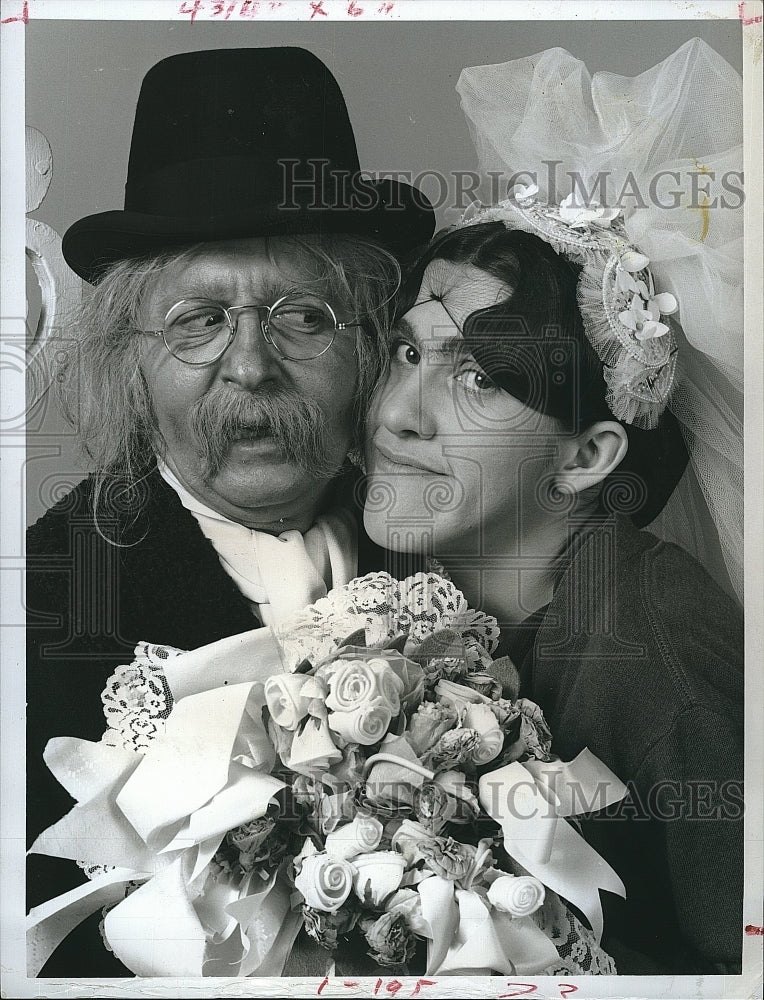 1970 Press Photo &quot;Rowan &amp; Martin&#39;s Laugh In&quot; starring Arte Johnson, Ruth Buzzi - Historic Images