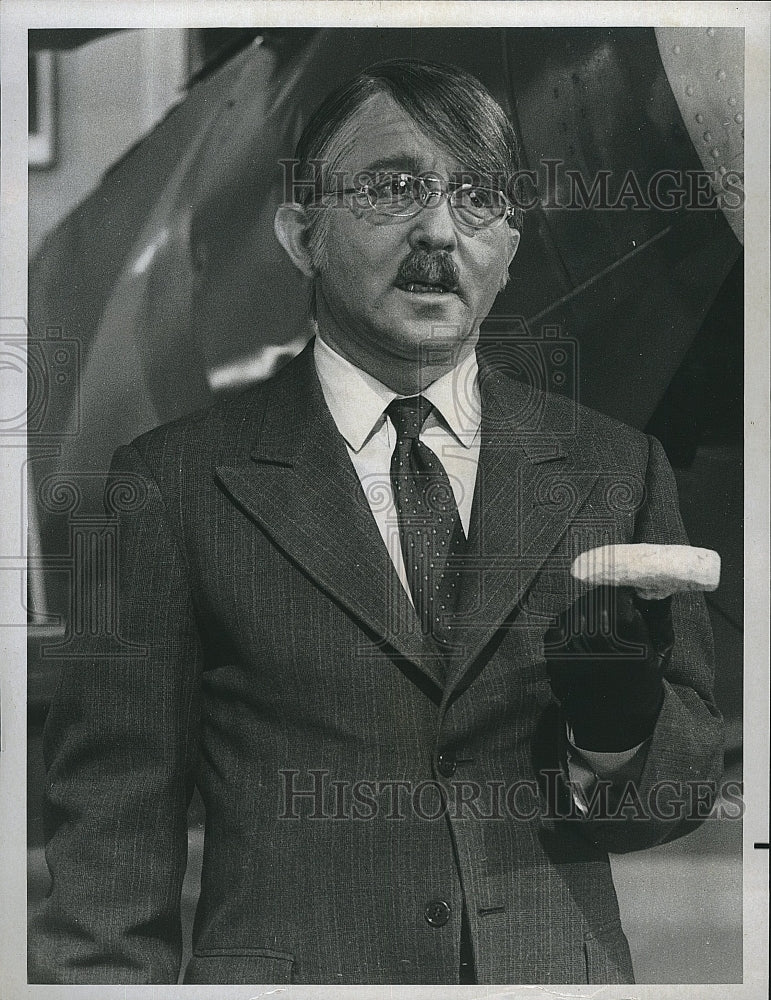 1972 Press Photo &quot;Call Holme &quot; starring Arte Johnson - Historic Images