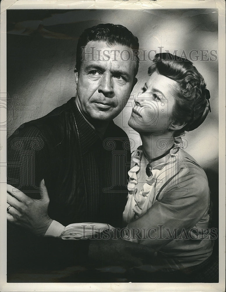 Press Photo Dick Powell, Robinson - Historic Images