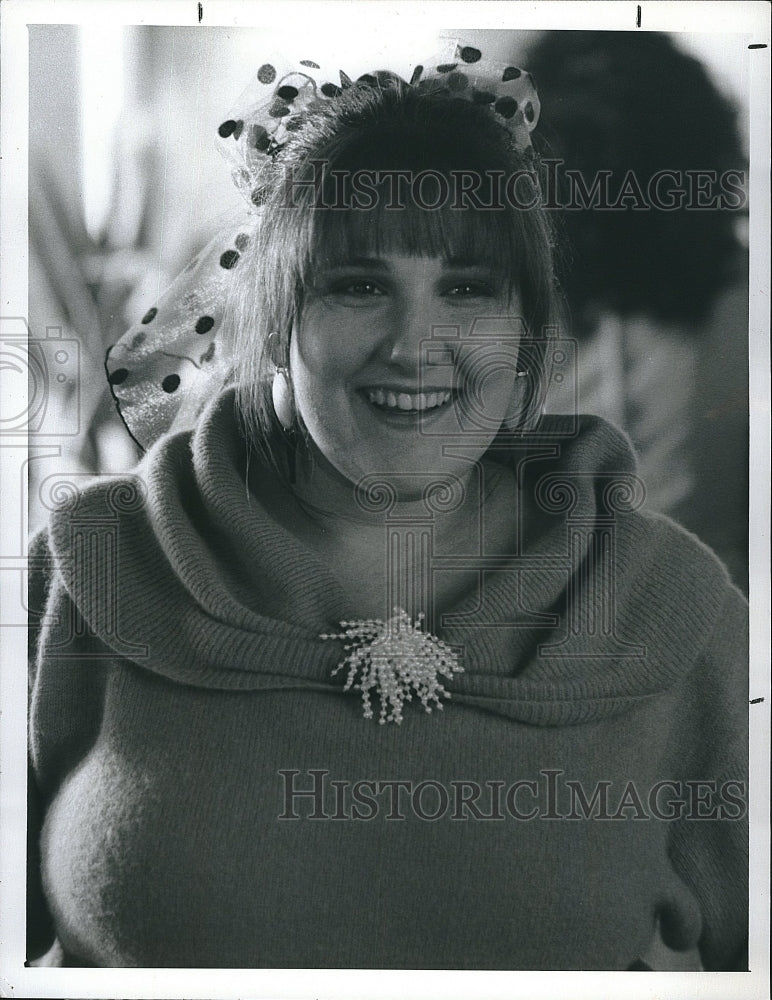 1989 Press Photo Ricki Lake stars in &quot;Babycakes&quot; - Historic Images