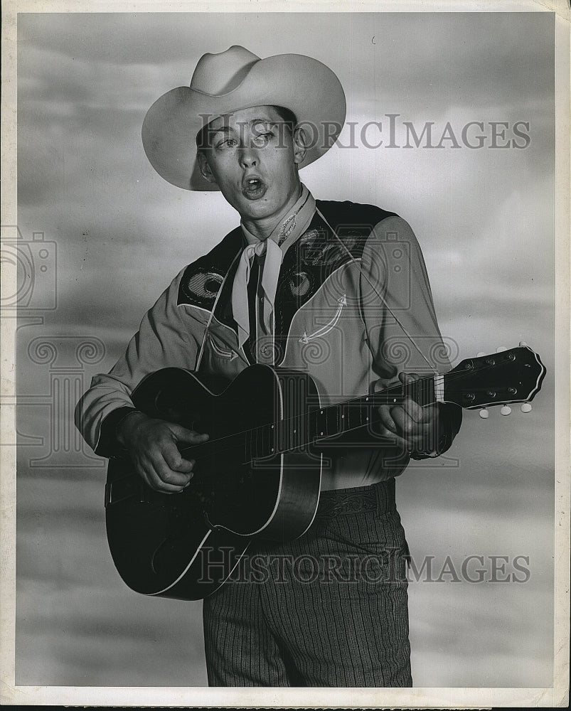 1957 Press Photo Singer John Kerr in CBS "Climax". - Historic Images