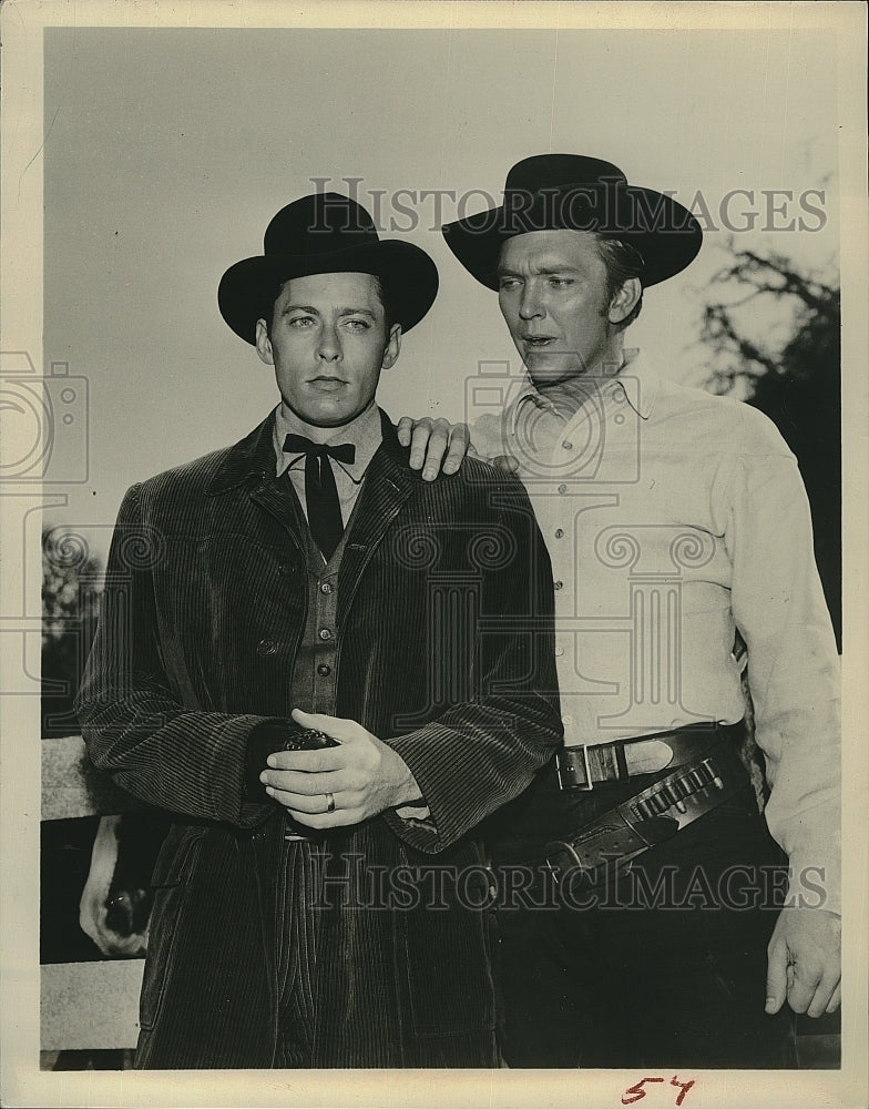 1963 Press Photo Scott Miller an John Kerr in &quot;The Wagon Train&quot;. - Historic Images