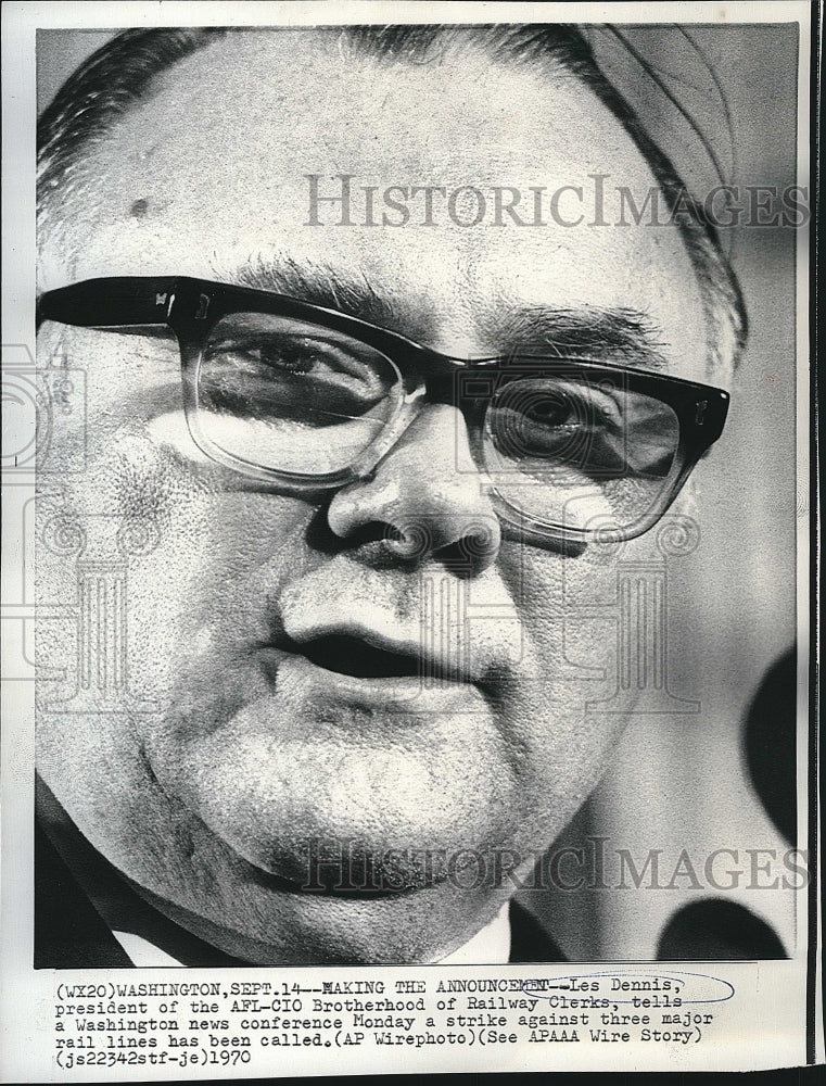 1970 Press Photo Les Dennis, President, AFL-CIO Brotherhood of Railway Clerks - Historic Images