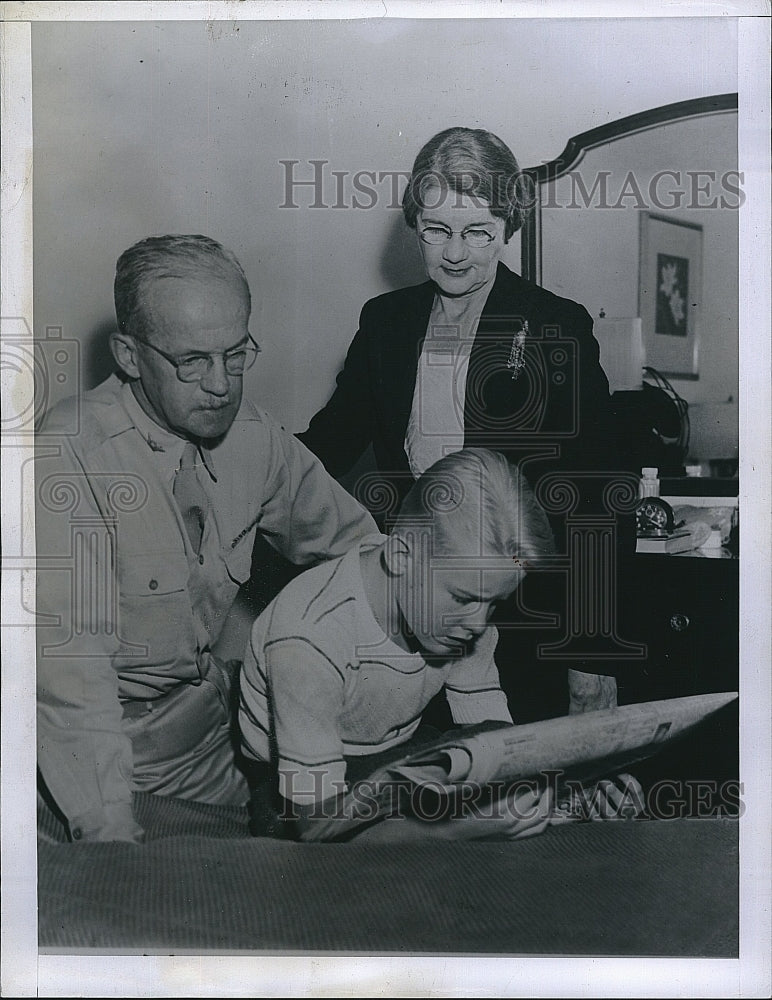 1945 Press Photo "Paddy" Devereux, son of Lt. Col. James Devereux - Historic Images