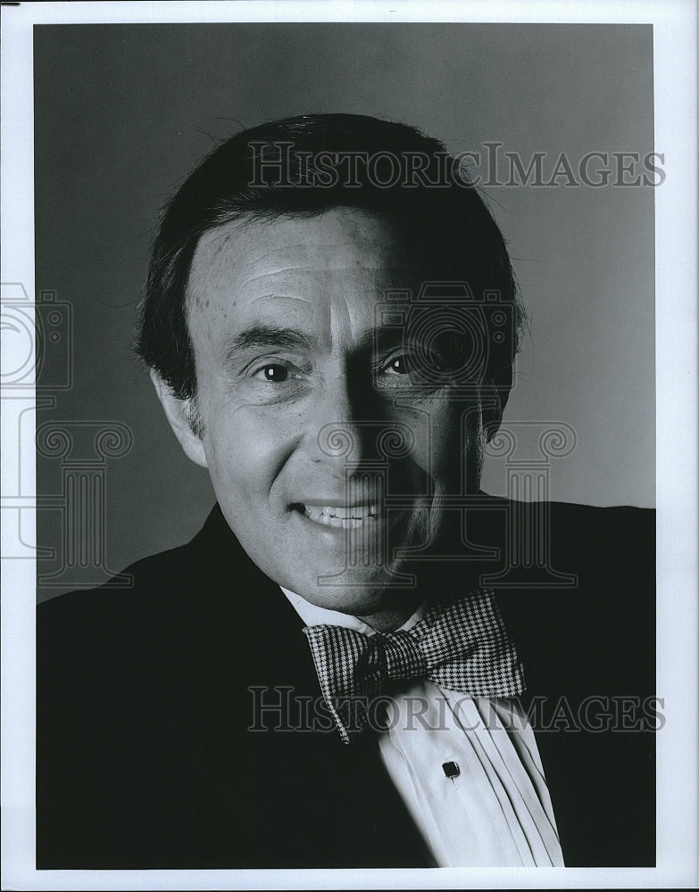 Press Photo TV personality Frank Avruch - Historic Images