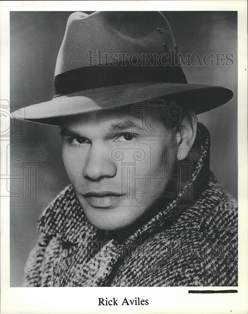 1980 Press Photo Actor Rick Aviles - Historic Images