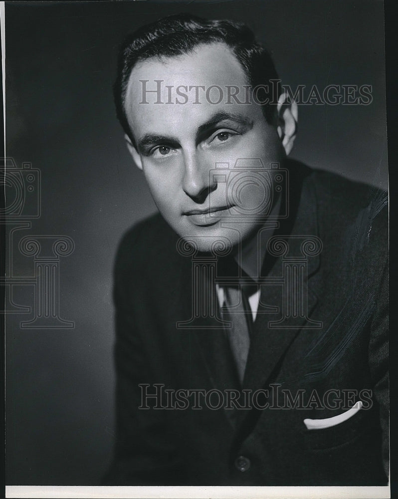 1964 Press Photo Actor Frank (Bozo) Avruch - Historic Images