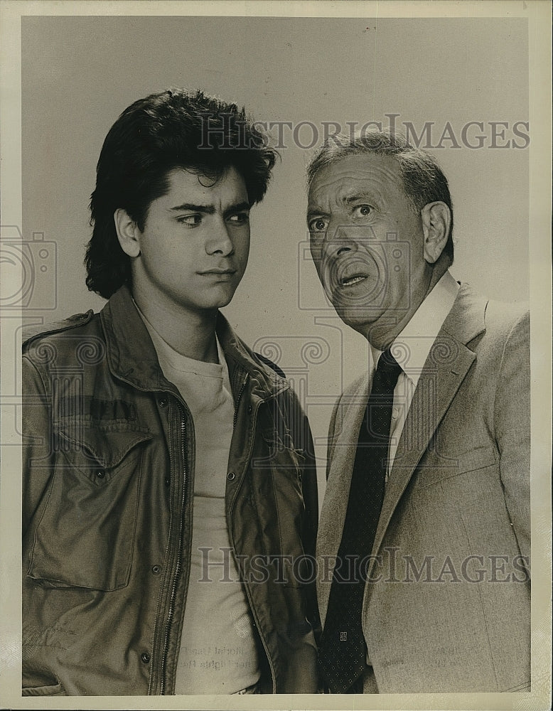 1986 Press Photo Actor Jack Klugman and John Stamos in "You Again" - Historic Images