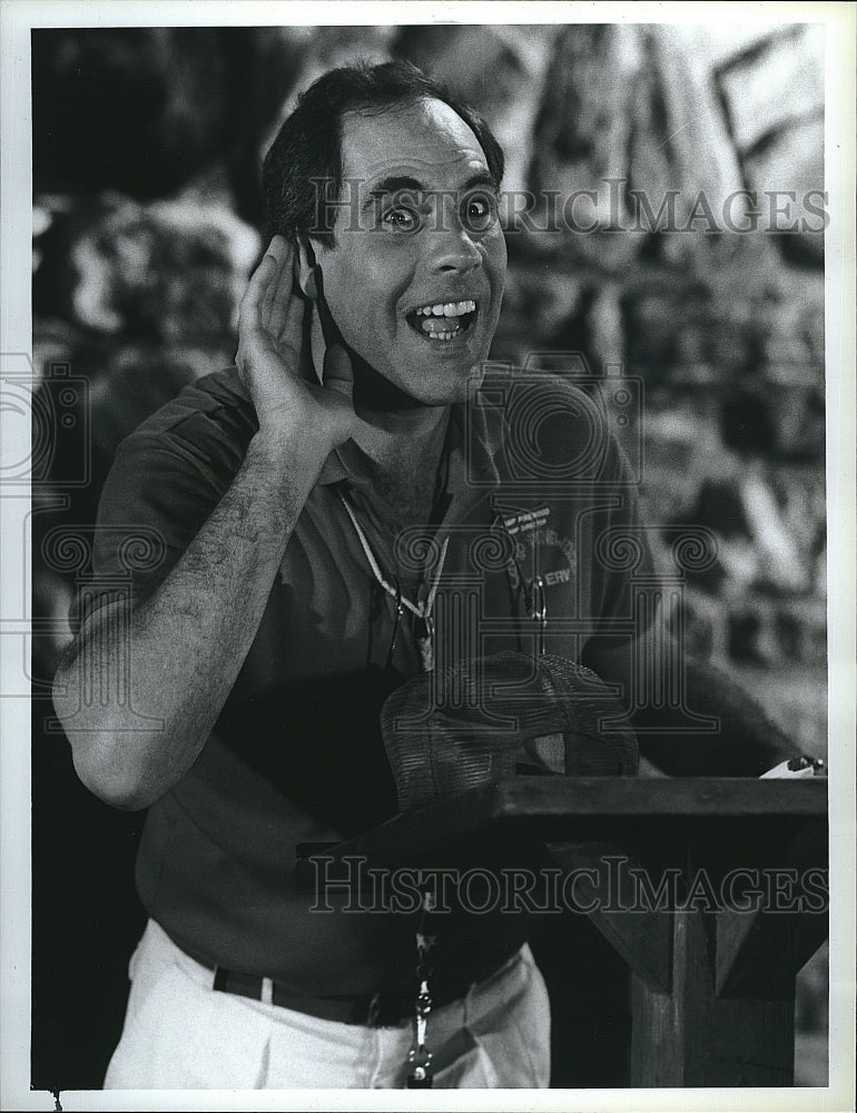 1986 Press Photo Robert Klein Stars In &quot;Poison Ivy&quot; - Historic Images