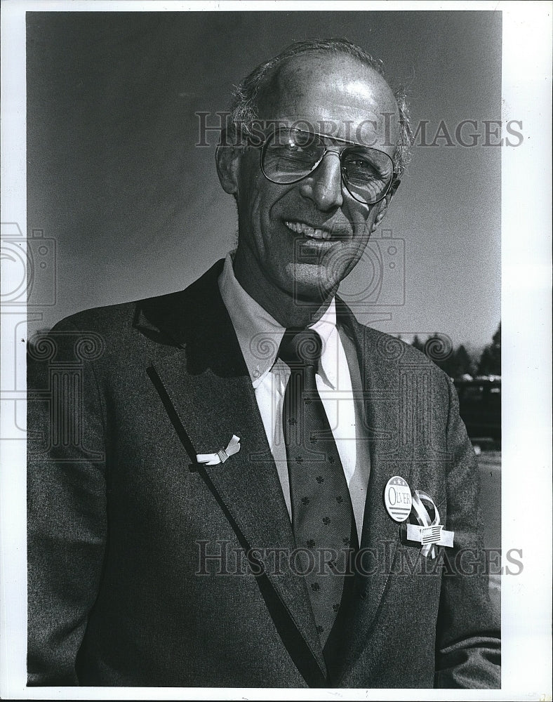 1991 Press Photo Congressional candidate John Olver - Historic Images
