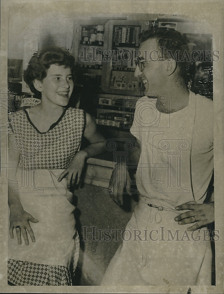 1952 Press Photo Theresa Demos, Bill Kantoros - Historic Images