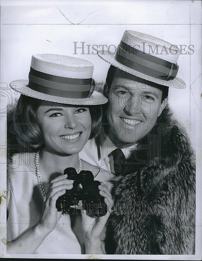 1968 Press Photo Marilyn Van Derbur, Miss America, Frank Gifford, Sportscaster - Historic Images