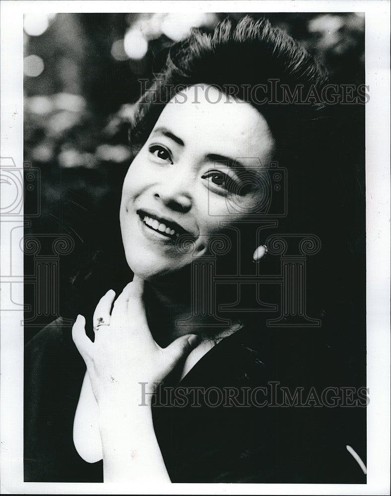 1992 Press Photo Gui Ping Deng, Opera, La Boheme, Boston Lyric Opera - Historic Images