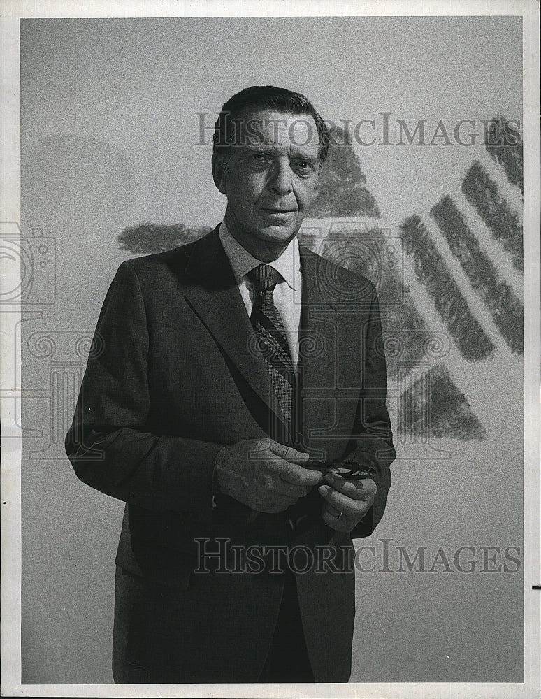 1972 Press Photo Chet Huntley, Host of &quot;The American Experience&quot; - Historic Images