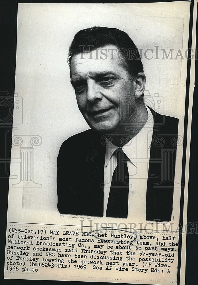 1966 Press Photo &quot;The Huntley-Brinkley Report&quot; with Chet Huntley - Historic Images