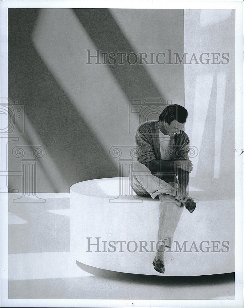 Press Photo Julio Iglesias Spanish Latin Pop Contemporary Singer Songwriter - Historic Images