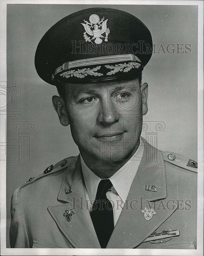 1964 Press Photo Colonel Frank J. Kobes, Jr. - Historic Images