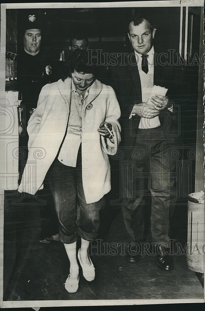 1957 Press Photo Dorothy Kober after arrest - Historic Images