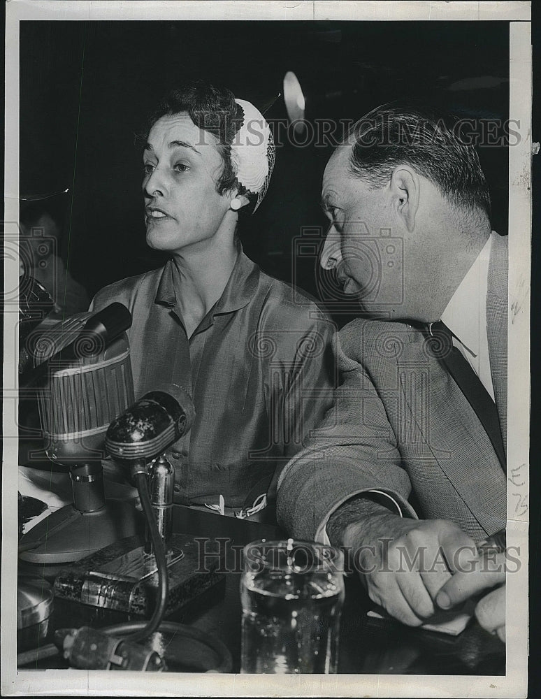 1953 Press Photo Mrs. Mary Knowles, Attorney Oliver S. Allen - Historic Images