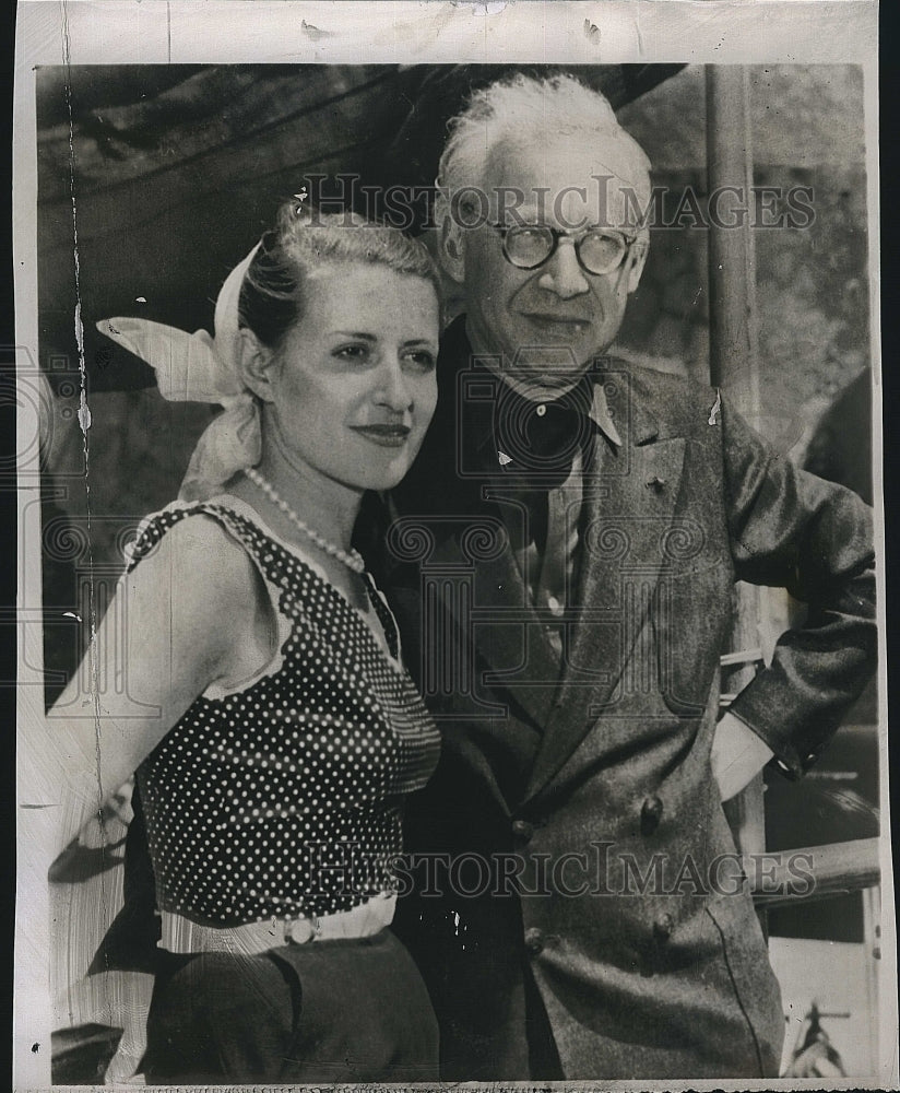 1953 Press Photo British Film Producer Alexander Korda, Fiancee Alexandra Boycun - Historic Images