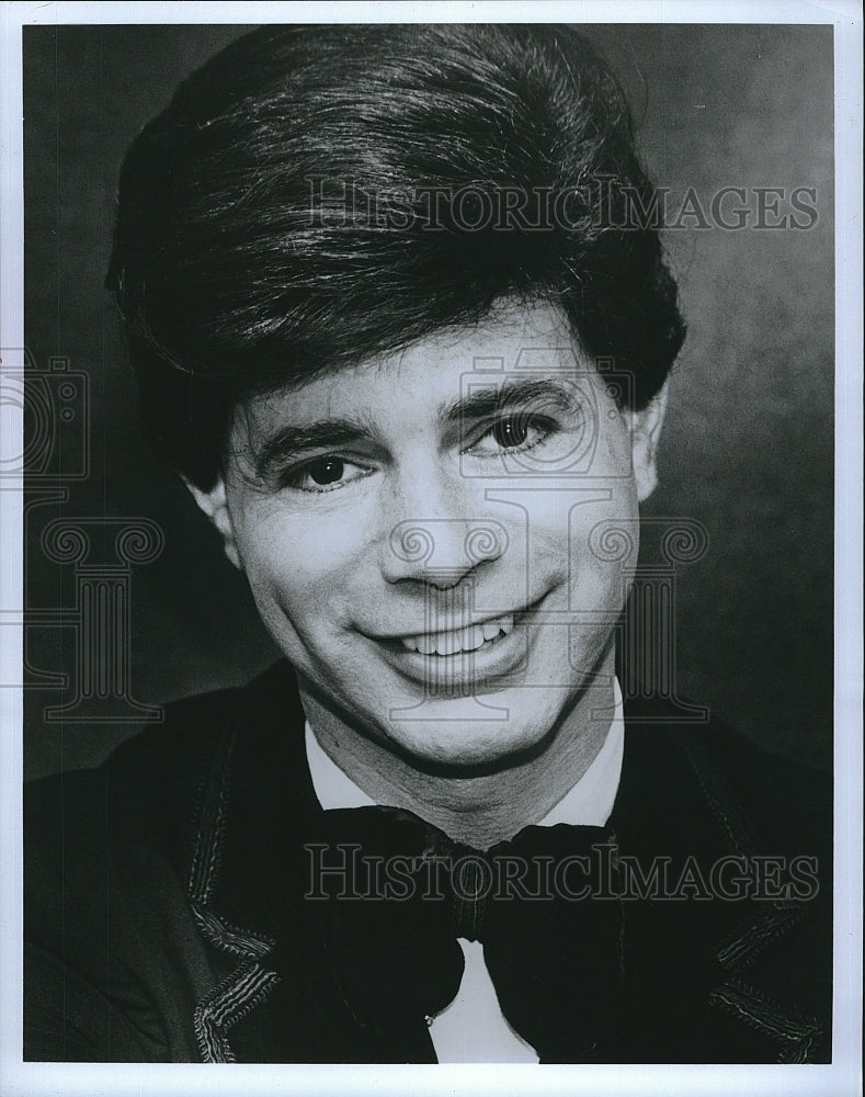 1989 Press Photo Hal Koltin, Reporter, TV Host - Historic Images