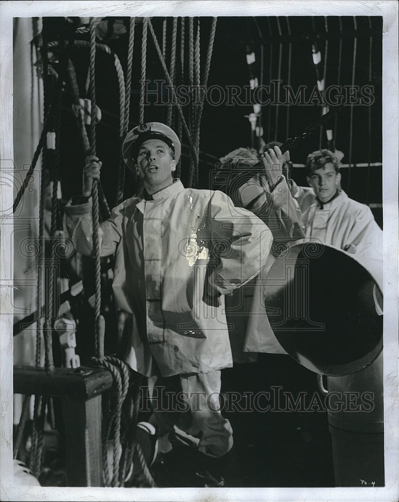 1961 Press Photo Norwegian Actor, Singer Lars Lasse Kolstad In Windjammer - Historic Images