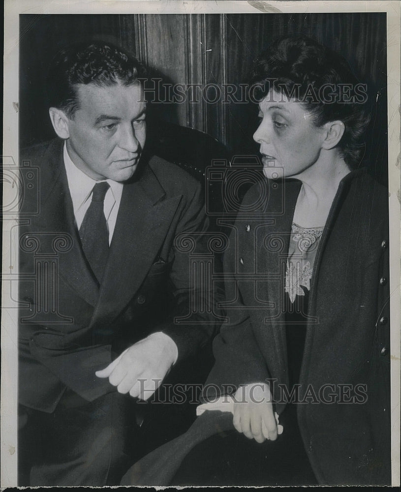 1945 Press Photo Actress Annie Mansfeldt with attorney Vincent Hallinan - Historic Images