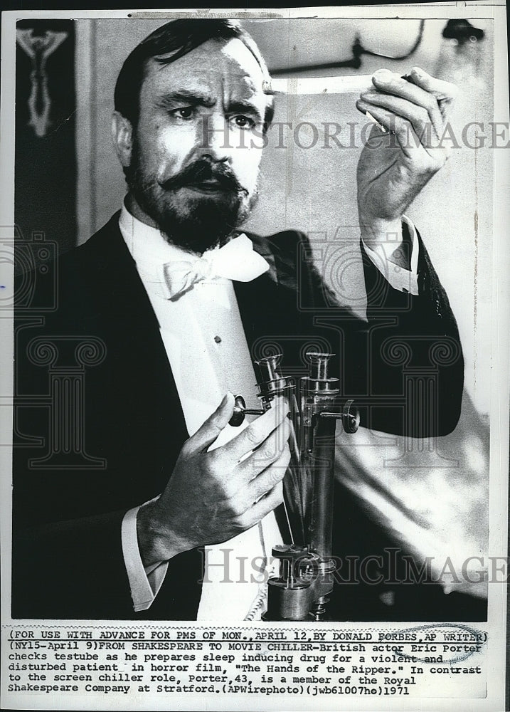 1971 Press Photo Actor Eric Porter in &quot;The Hands of the Ripper&quot; - Historic Images