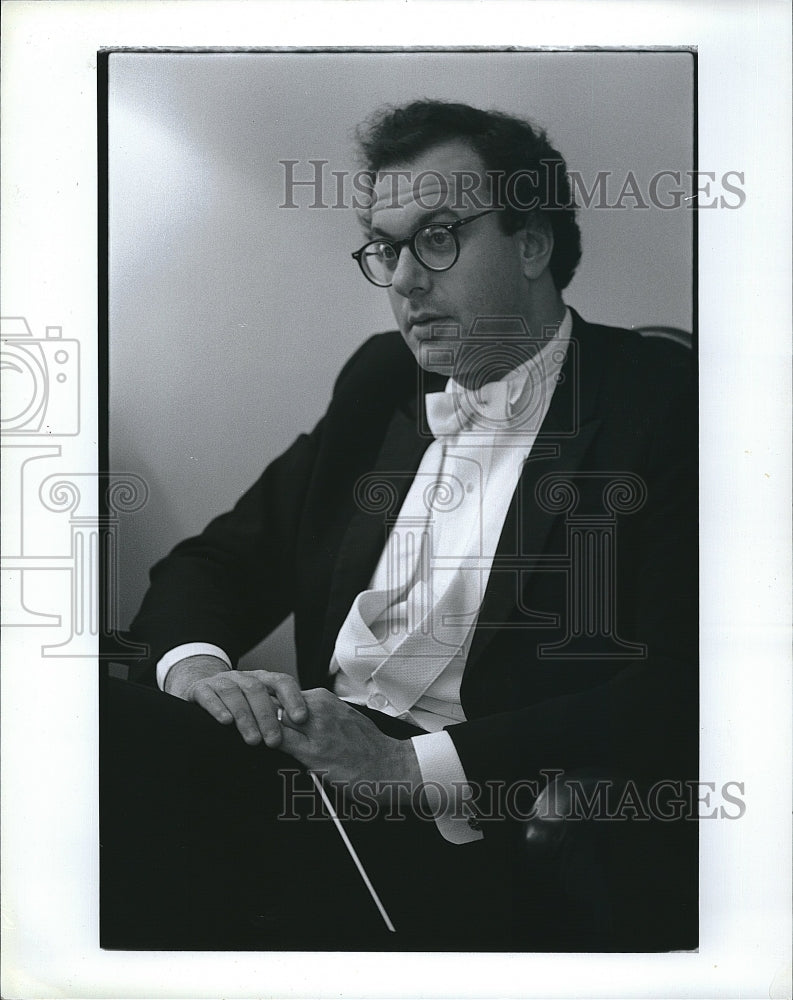 1988 Press Photo Bard College Pres. Leon Botstein will conduct Pro Arte Chamber - Historic Images