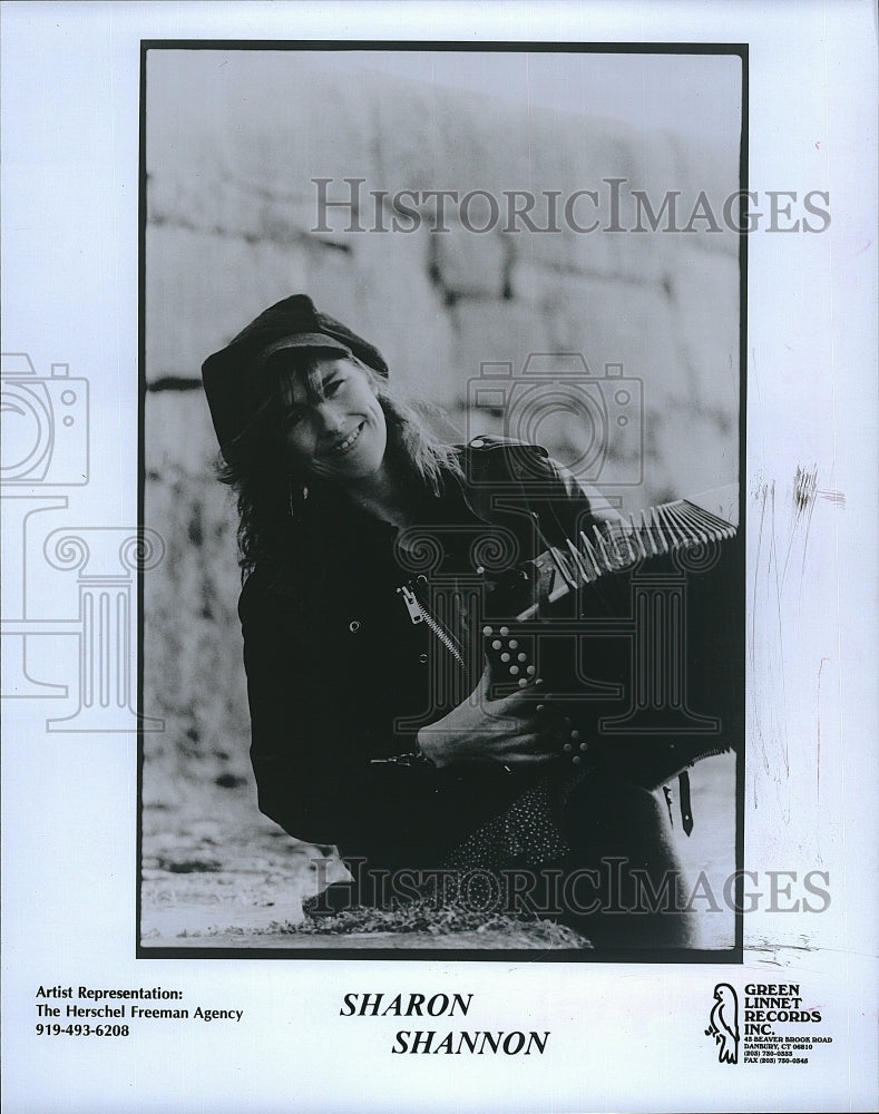 Press Photo Sharon Shannon famous accordionist &amp; recording artist from Ireland - Historic Images