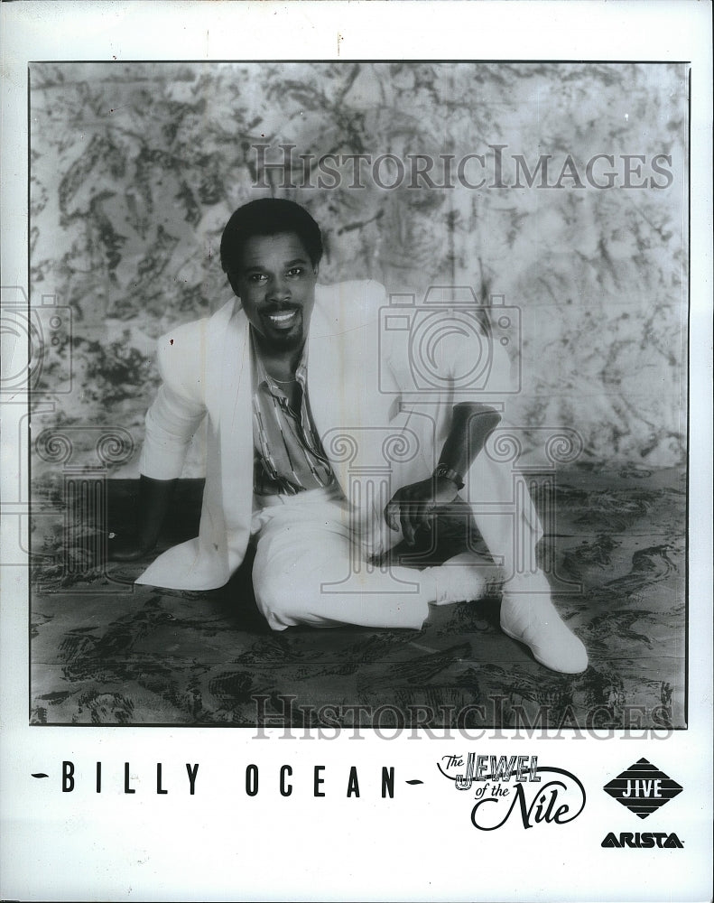 2001 Press Photo Singer Billy Ocean - Historic Images